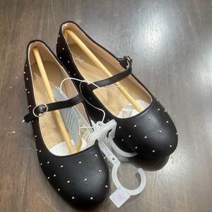 Cat & Jack Black Dress Shoes with Gold Accents